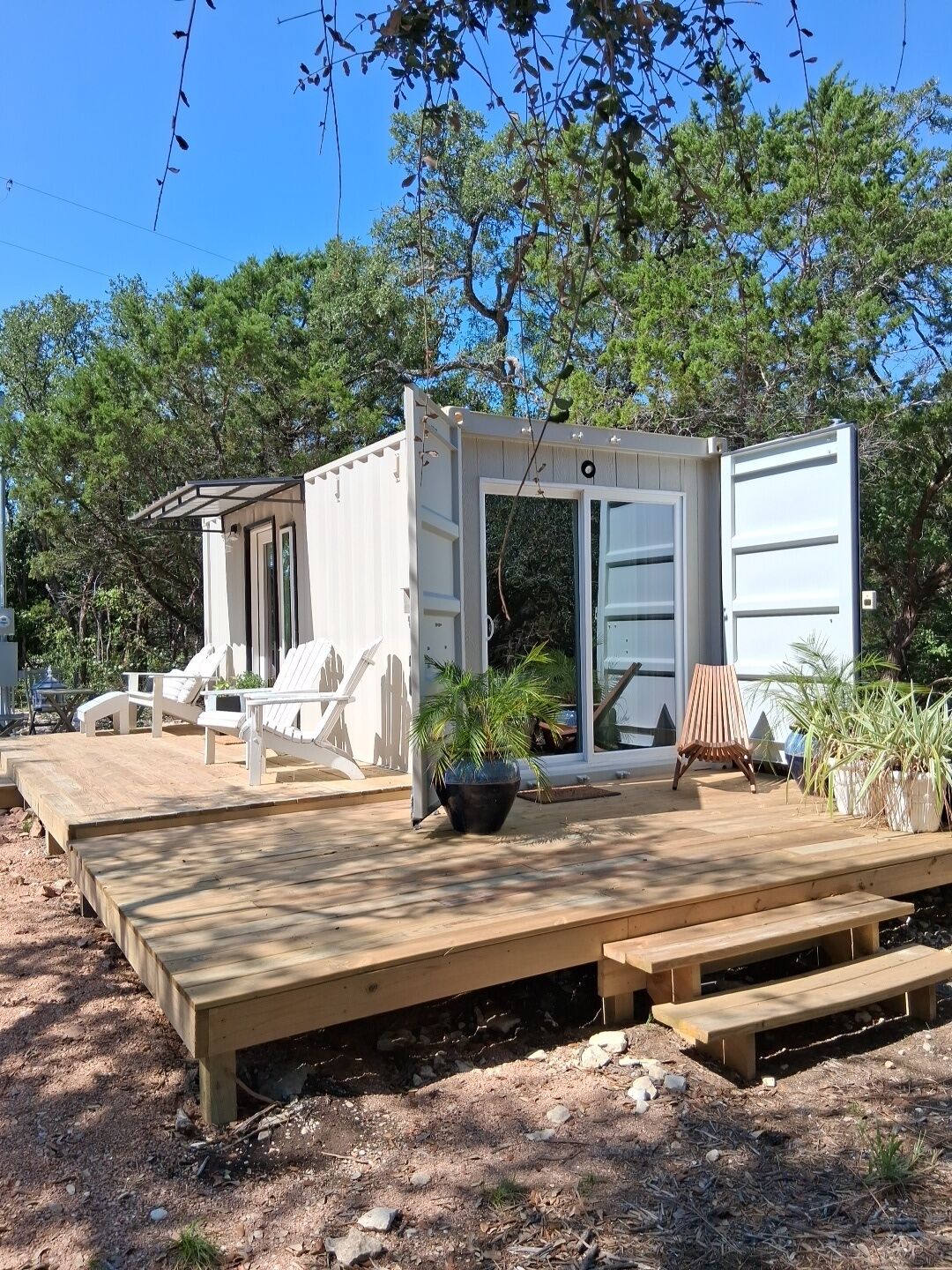 Sans Cedar Cabin 1