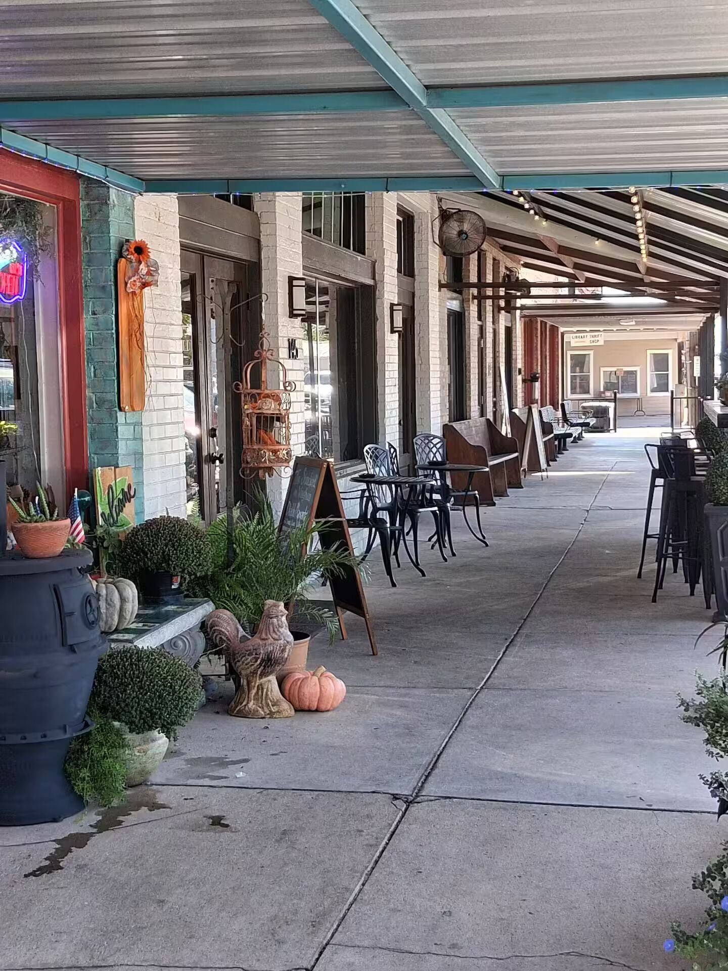 Vaughan Street in downtown Bertram