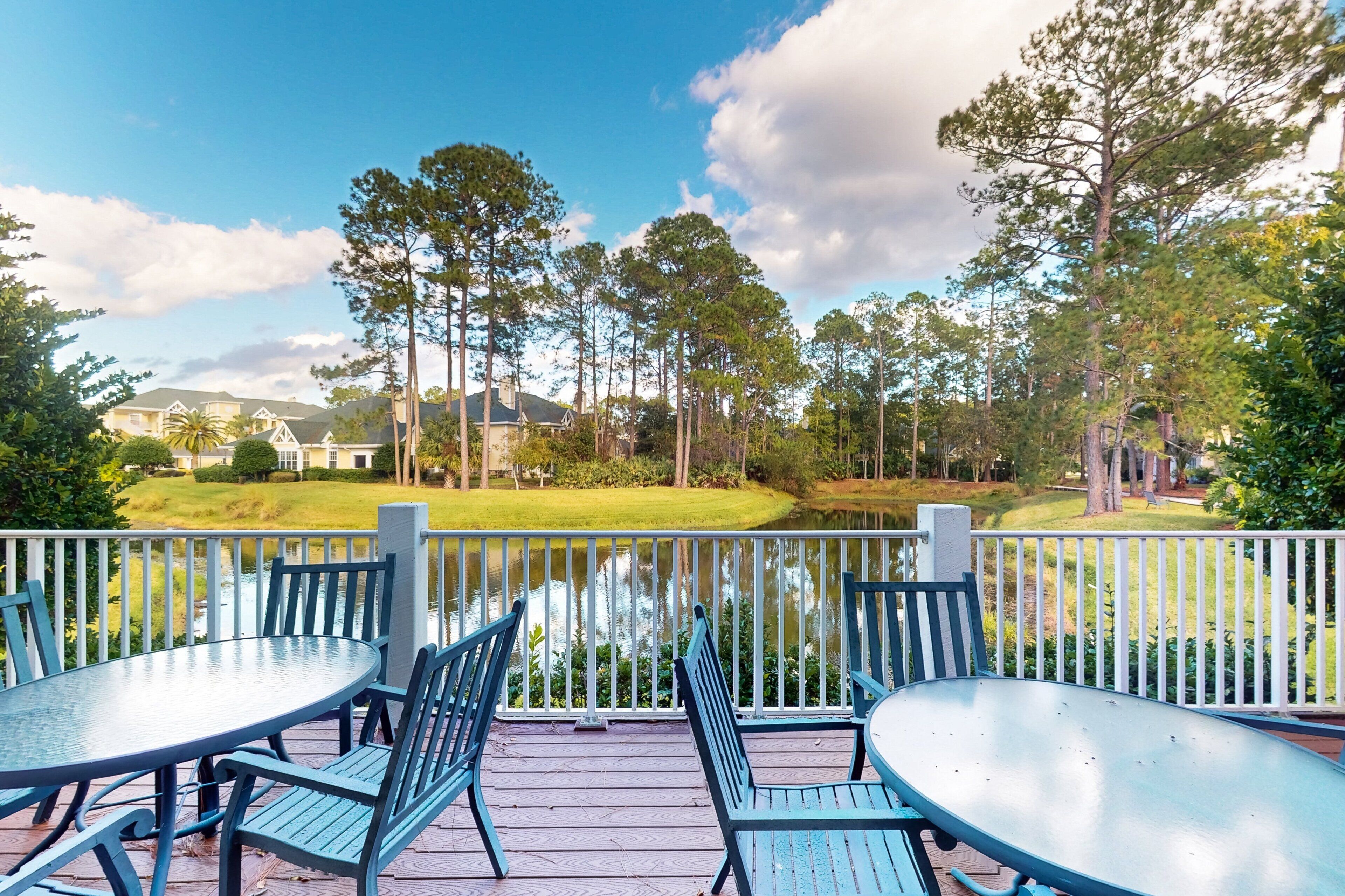 Tempat makan outdoor