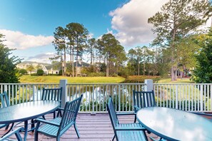 Tempat makan outdoor