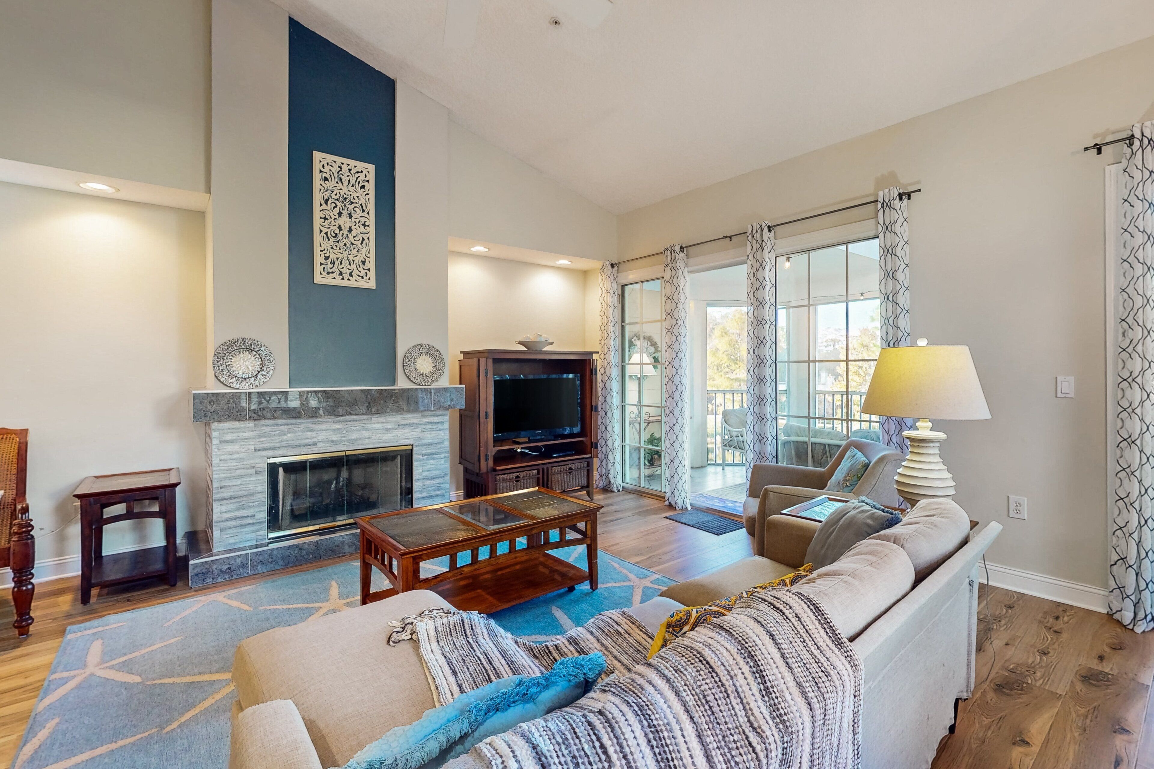 Kondominium, Beberapa Tempat Tidur, hot tub, pemandangan kolam renang (Eagle's View Retreat) | Area keluarga