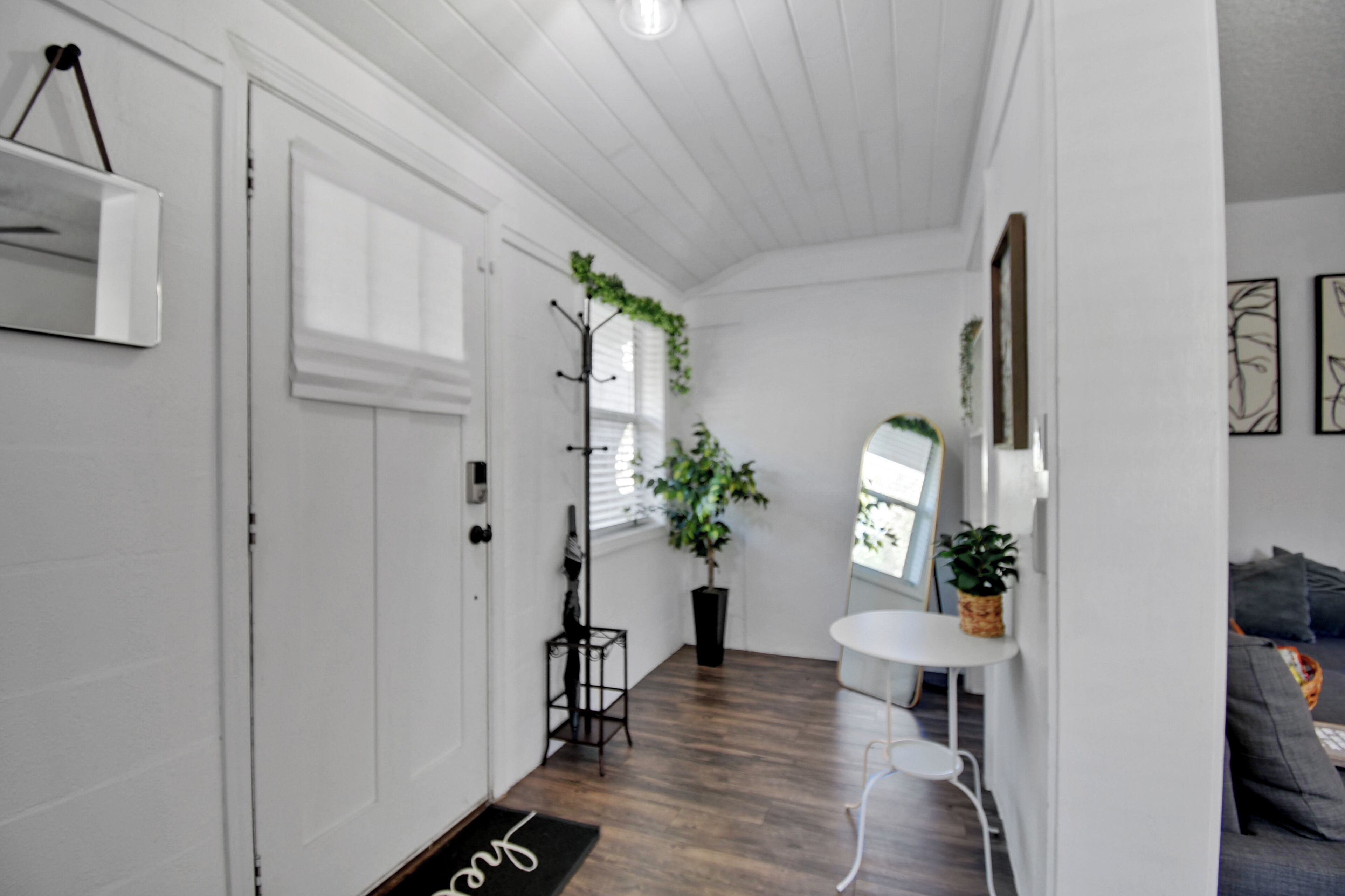 Nhà, nhiều giường, bồn tắm nước nóng, quang cảnh vườn (The Dancy House) | Nội thất