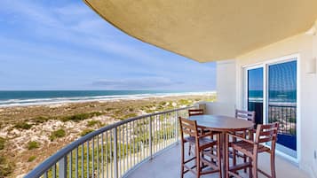 LÀgenhet - flera sÀngar - uteplats - havsutsikt (82 Ocean Place) | Utsikt frÄn rummet