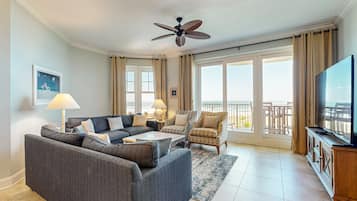 Condo, Multiple Beds, Patio, Ocean View (82 Ocean Place) | Living area