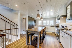 Ferienhaus, Mehrere Betten, Terrasse, Strandblick (Sandpiper 95096) | Eigene Küche