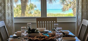 콘도, 침대(여러 개), 온수 욕조, 바다 전망 (Oceanaire at Cinnamon Beach) | 3 개의 침실, 각각 다른 스타일의 인테리어, 각각 다르게 가구 비치, 침대 시트