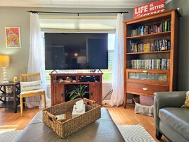 House, Multiple Beds, Patio (Blue Surf at Hammock Beach) | Living area