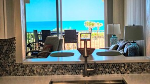 Interior - Rising Sun Stunning Oceanfront Ocean View Villa! 3 Beautiful Resort Pools! Beach Front! (Palm Coast)