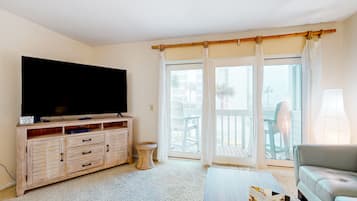 House, Multiple Beds, Balcony, Ocean View (Ocean Vistas) | Living area