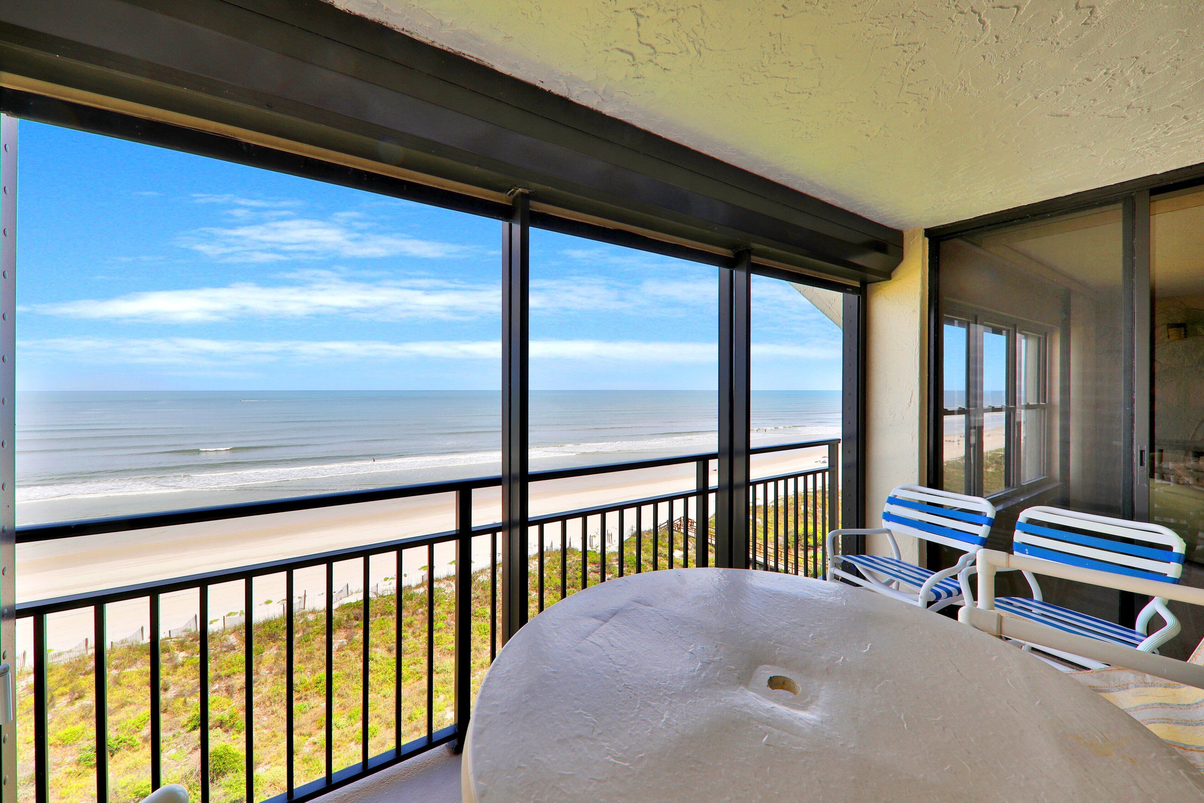 Condo, Plusieurs lits, balcon, vue sur la plage (Sand Dollar III 605) | Vue de la chambre