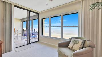 Condo, Multiple Beds, Balcony, Beach View (Sand Dollar III 605) | Living area