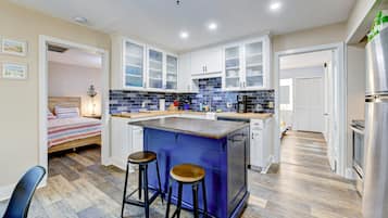 Condo, nhiều giường, sân hiên (Golf Villa Getaway) | Bếp riêng