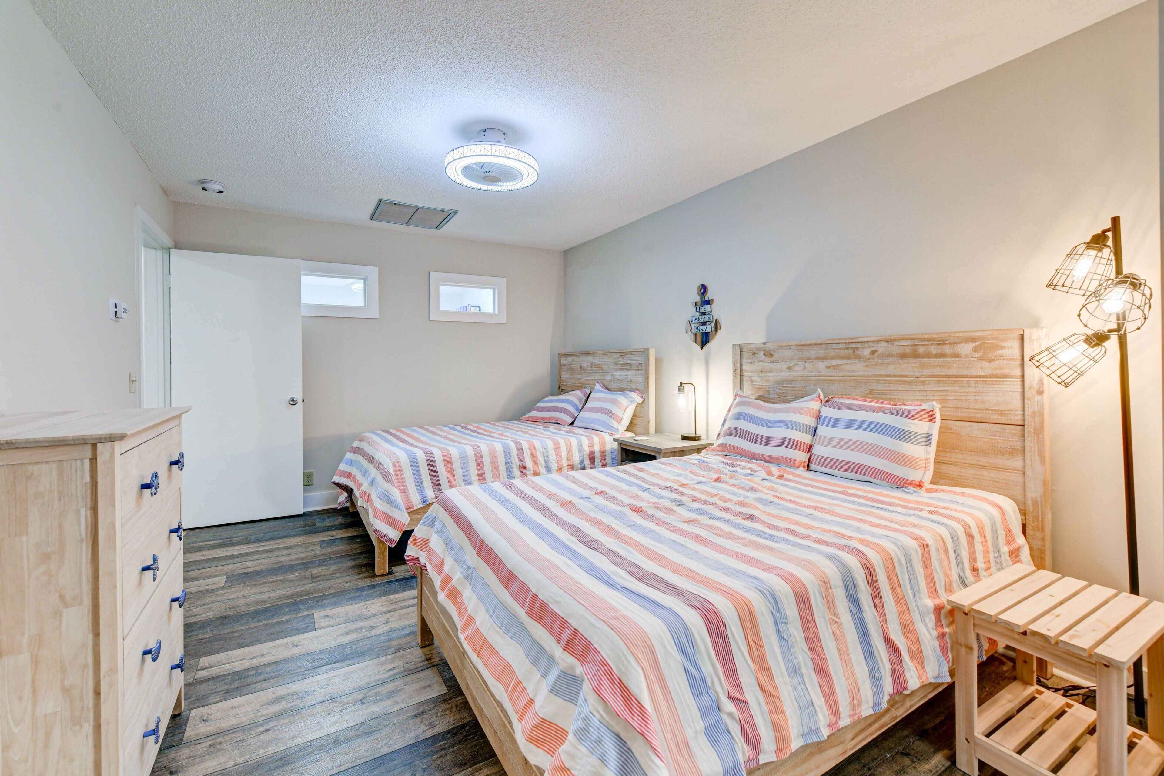 Condo, nhiều giường, sân hiên (Golf Villa Getaway) | 2 phòng ngủ, trang trí khác biệt 