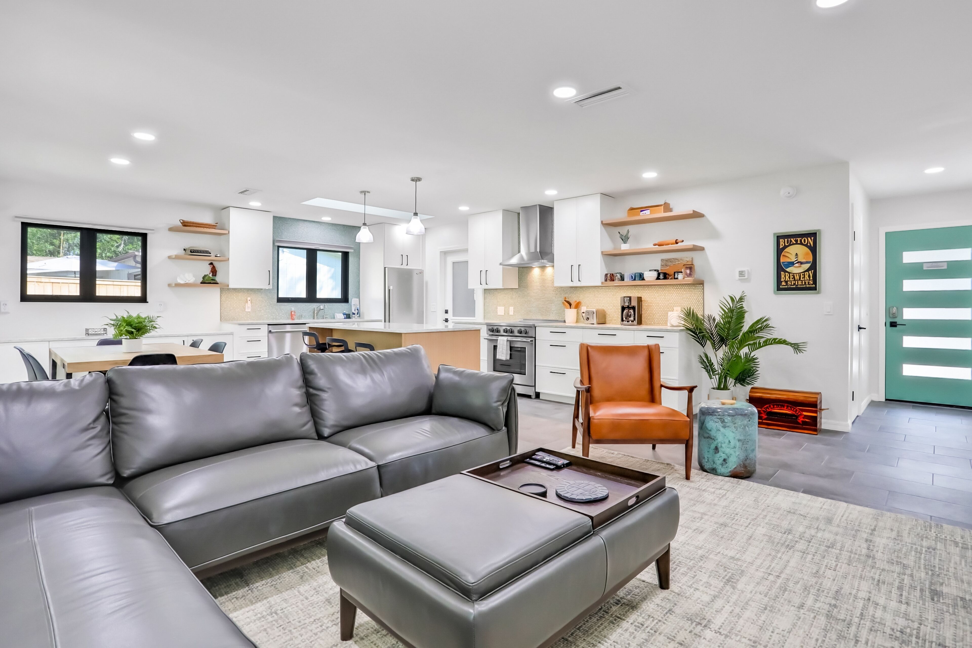 House, Multiple Beds, Pool Access, Pool View (Garden Pool Paradise) | Interior