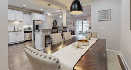 Private Paradise With Modern Comforts, Relaxing Spaces, and Dog-friendly Perks