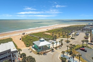 Beach - Spacious Beach Home - Just a Block From the Ocean & the River (St. Augustine)