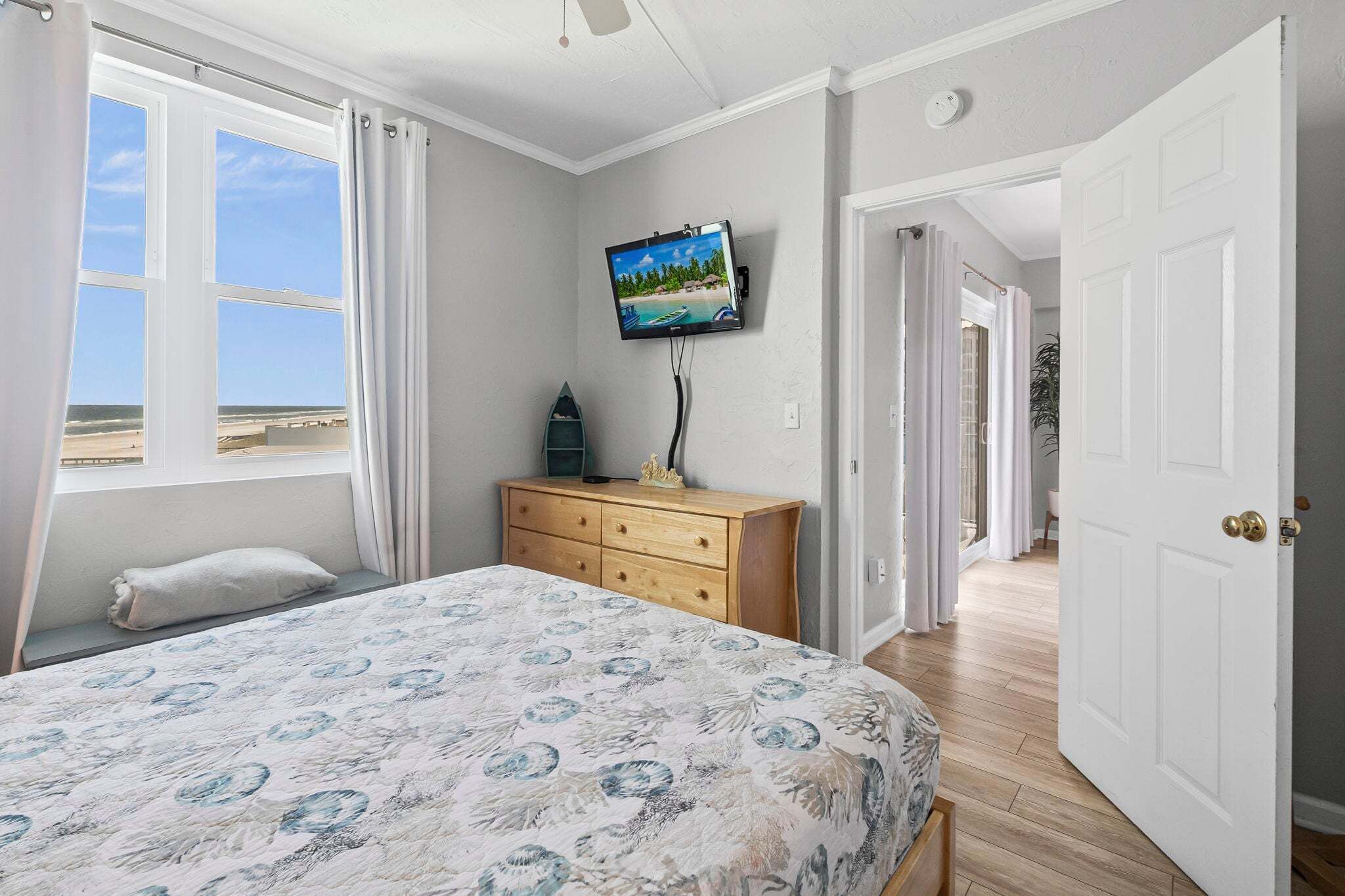 Condo, Multiple Beds, Balcony, Ocean View (Sunshine and a View)