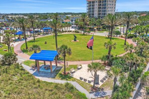 Exterior - Renovated Condo With Ocean Views, Pool, & Beach Access (Jacksonville Beach)