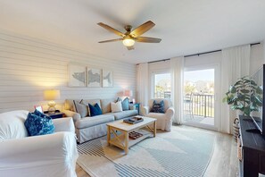 Interior - Oceanfront Condo With Direct Beach Access, Shared Pool, Tennis (St. Augustine)