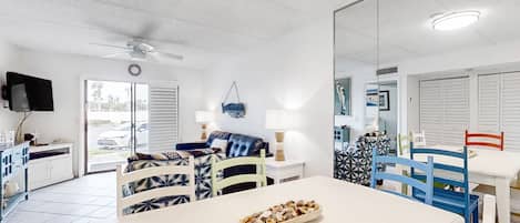 Kondominium, Beberapa Tempat Tidur, akses ke kolam renang (St Aug Ocean and Racquet 2103) | 2 kamar tidur dan didekorasi berbeda-beda