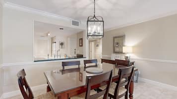 Condo, Multiple Beds, Patio, Garden View (2012 Beach Wood) | 2 bedrooms, individually decorated, individually furnished, bed sheets