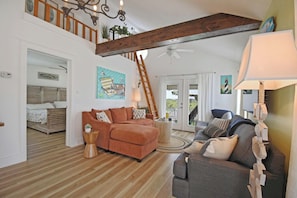 Living area - Surfside Oasis ~tropical Pool! Walk to the Beach! (St. Augustine)