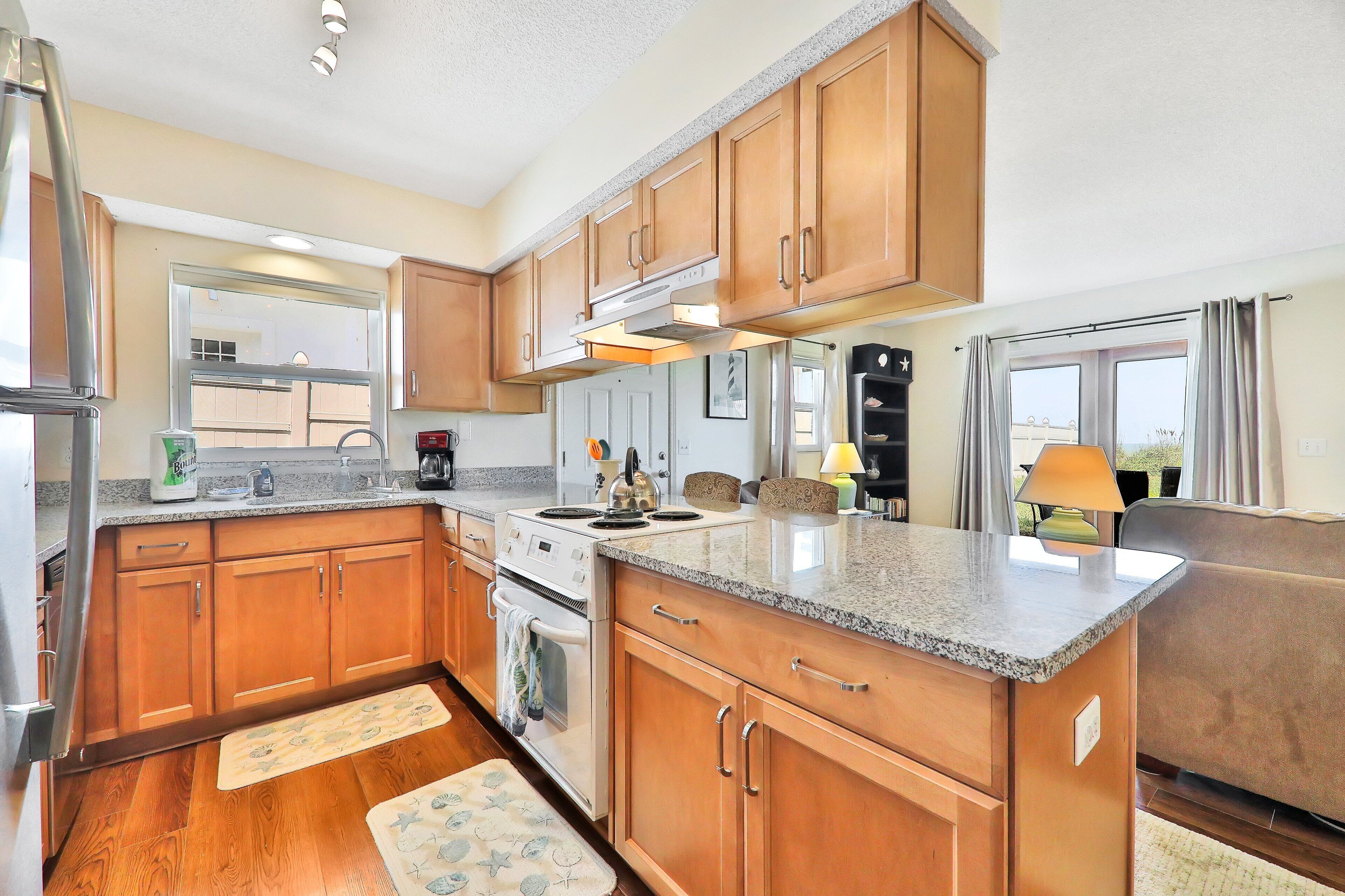 House, Multiple Beds, Kitchen, Ocean View (Vilano's Edge Unit B) | Private kitchen