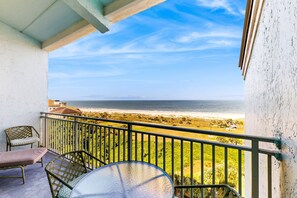 Condo, Berbilang Katil, Pool Access, Ocean View (1375 Ship Watch) | Pemandangan dari bilik