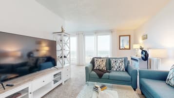 Condo, Multiple Beds, Pool Access, Ocean View (1375 Ship Watch) | Living area