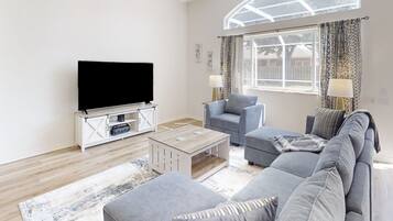 House, Multiple Beds, Pool Access, Pool View (The Barefoot Bungalow) | Living area