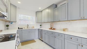 Casa, várias camas, varanda, vista para o jardim (The Music House) | Cozinha privada