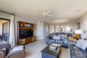 Condo, 1 King Bed with Sofa bed, Pool Access, Pool View (1852 Turtle Dunes) | Living area - Turtle Dunes Ocean Front Condo on Amelia Island Plantation (Fernandina Beach)