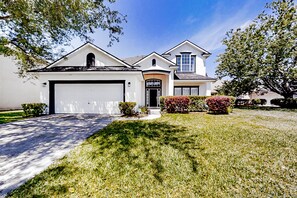 Exterior - Waterfront 2-story Home With Water Views, Patio, Streaming, Washer/dryer, & AC (Jacksonville)