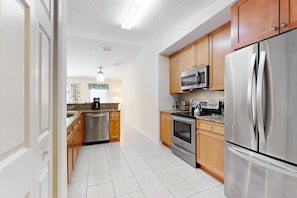 Interior - Sunny Home With Private Heated Pool, Pool Spa, Fireplace, Patio, Grill, W/d, AC (Palm Coast)