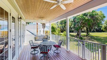 House, Berbilang Katil, Patio, Golf View (Restful Adventure On The Coast) | Pemandangan dari bilik