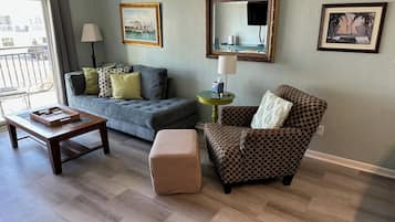 Condo, 1 King Bed, Pool Access, Ocean View (Sandpiper Beachfront Condo ) | Living area