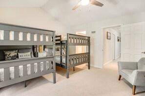 House, Multiple Beds, Patio, Pool View (3029 Club Villas) | 2 bedrooms, individually decorated, individually furnished, bed sheets - Wonderful Home Close to Everything W/shared Pool, Free Wifi, Central AC (Fernandina Beach)