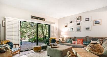 Wonderful Home Close to Everything W/shared Pool, Free Wifi, Central AC