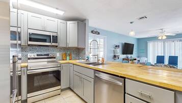 Huis, Meerdere bedden, terras, uitzicht op tuin (Bradmore Casitas A & B) | Privékeuken