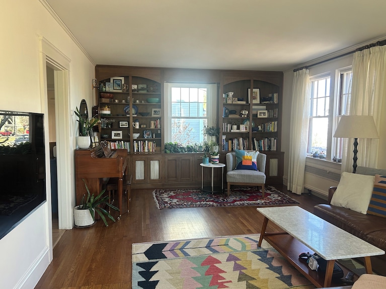 Steps From Brown Stadium - Spacious Historic Home On The East Side - Providence, RI