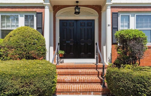 Historic 4-bed house in fabulous East Side Providence, steps from Brown Stadium