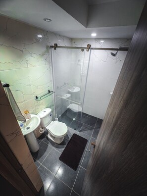 Tovalloles, sabó i paper higiènic 