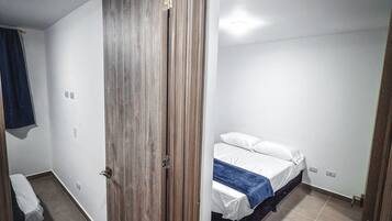 Iron/ironing board, internet