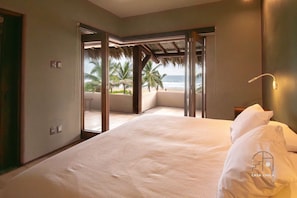 10 bedrooms, WiFi, bed sheets