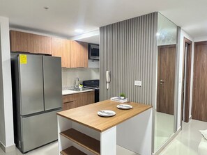 Apartamento Deluxe, vistas a la ciudad | Cocina privada