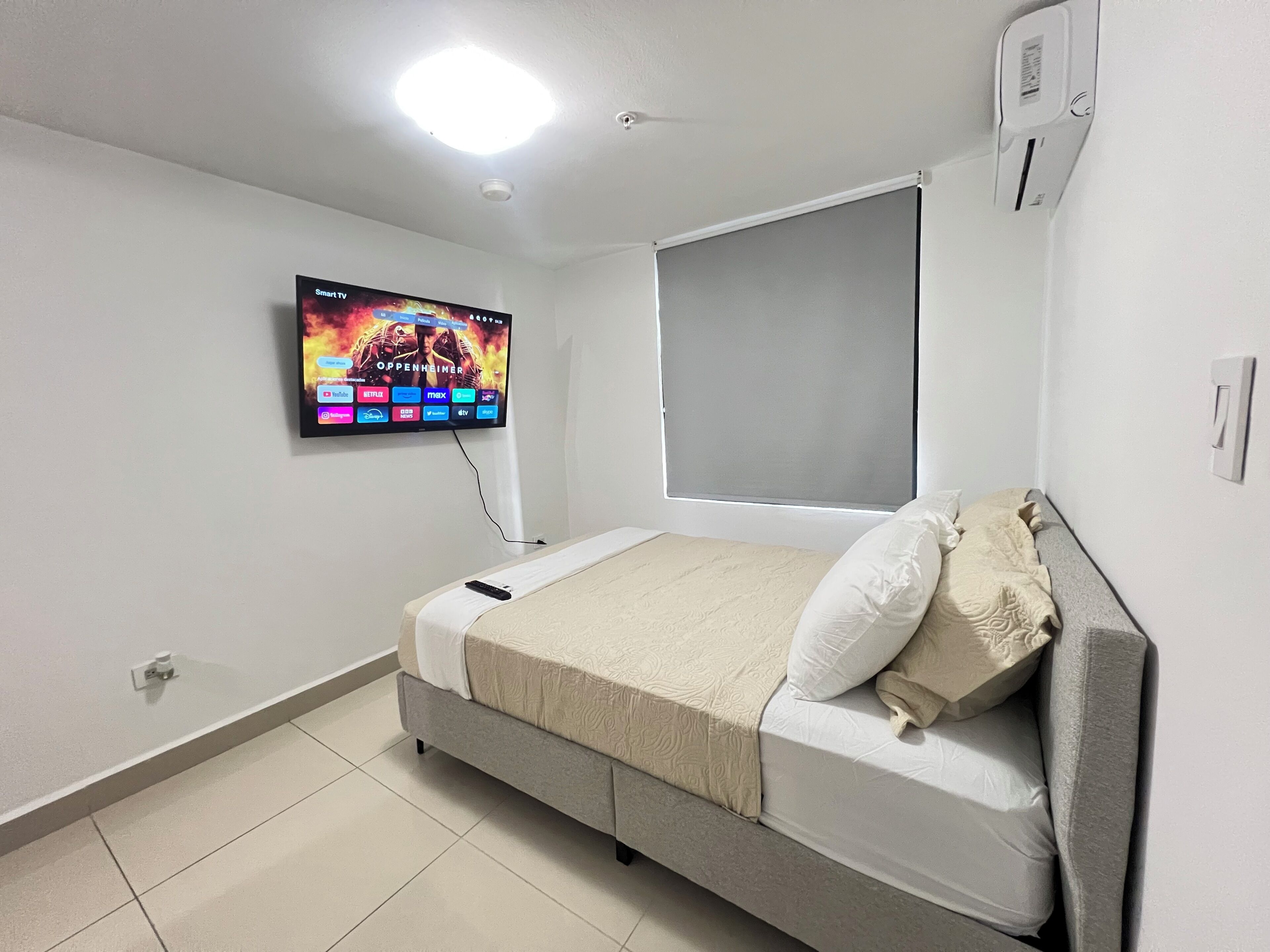 Appartement Exécutif, non-fumeurs, vue ville | Minibar, décoration personnalisée, ameublement personnalisé, bureau