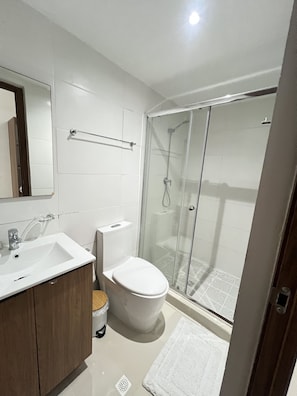 Deluxe Apartment, City View | Bathroom - Luxury Apartment Piso 35 with City View (Panamá)