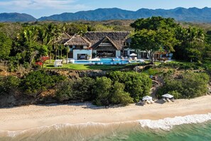 Exterior - Oceanfront Luxury Villa in Punta Mita – 11 Bedrooms, Sand Beach, Full Staff (Punta de Mita)