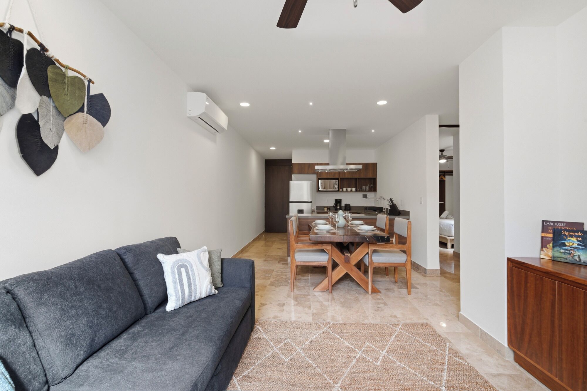 Comfort Apartment, 2 Bedrooms, Patio | Living area