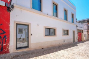 Exterior - Primavera House - Sakura (Faro)